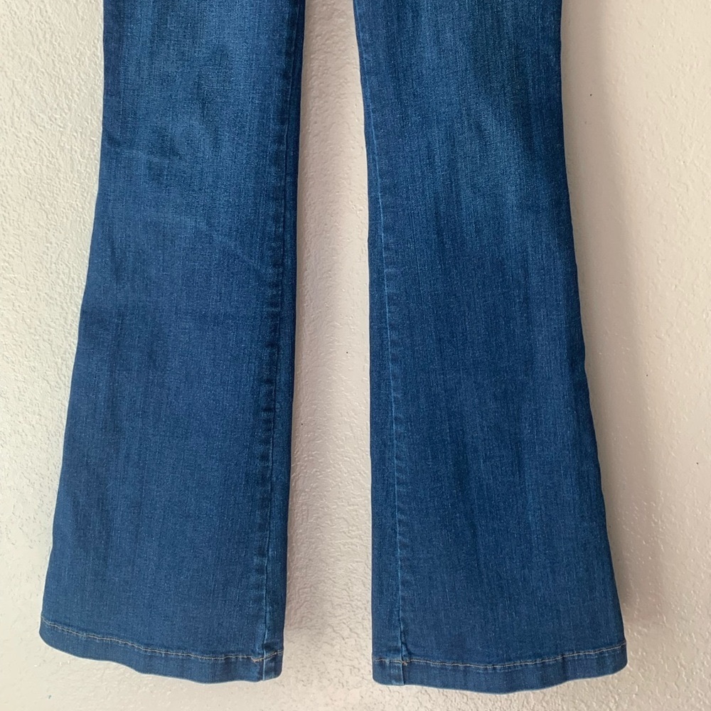 SPANX Denim Flare Leg Comfort Stretch Pull On Jeans Size M - Picture 5 of 8